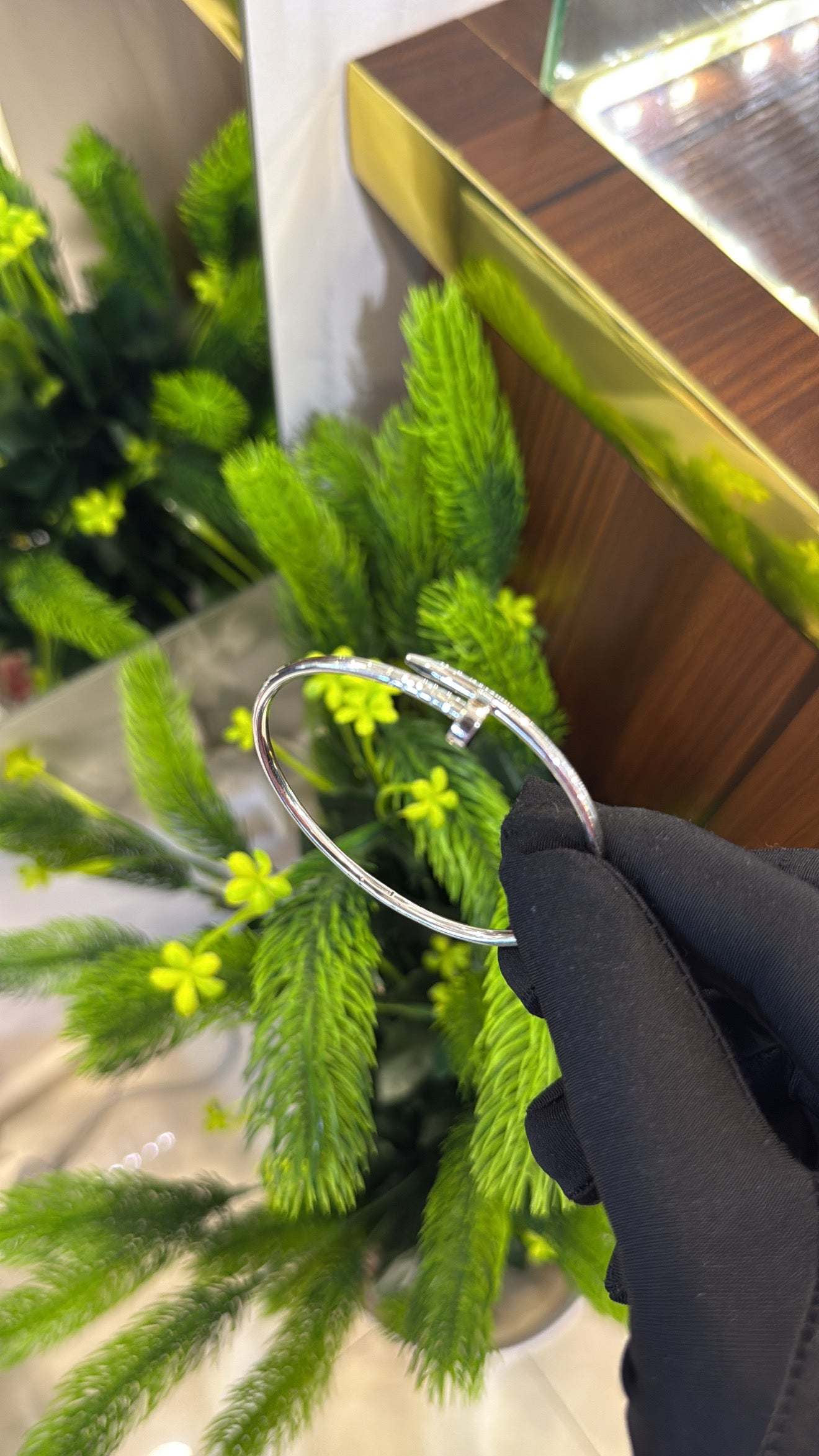 18-karat Cartier Nail Bracelet