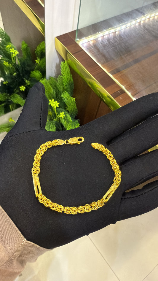 22-Karat Double Link Bracelet