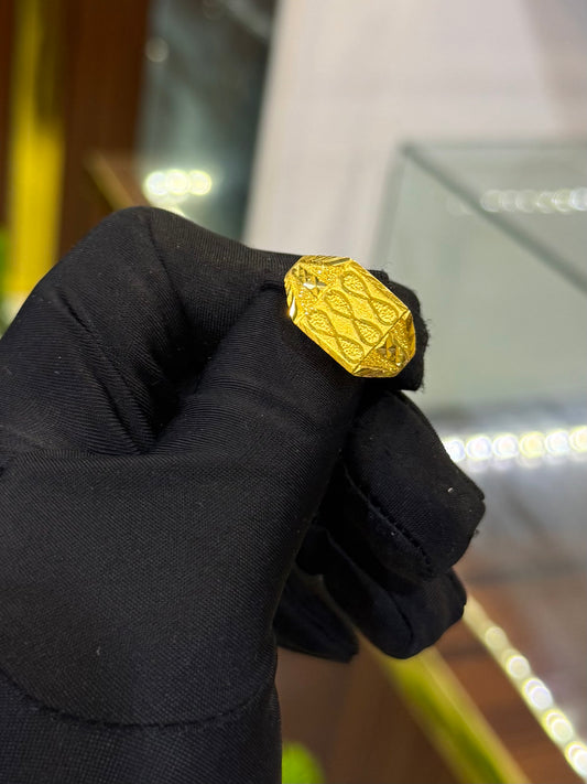 22-Karat Ring
