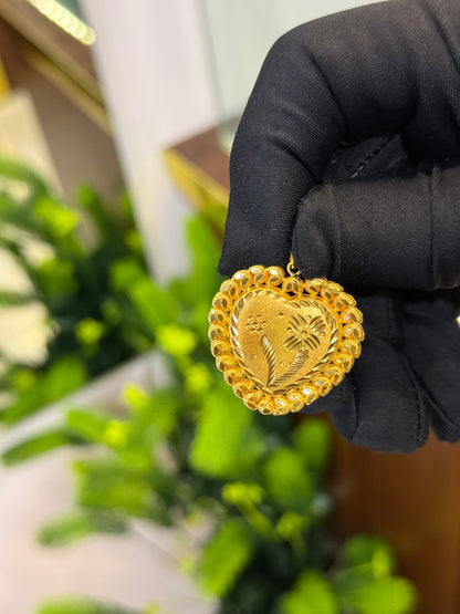 22-Karat Heart Pendant