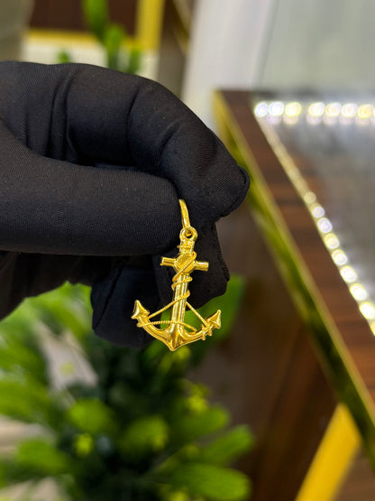22-karat Anchor Pendant