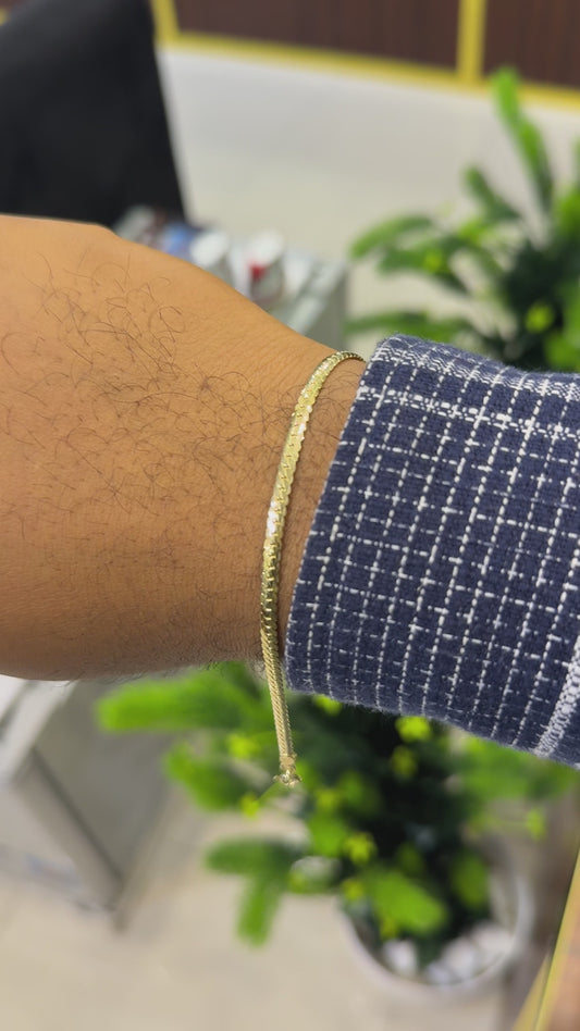 18-Karat Bracelet