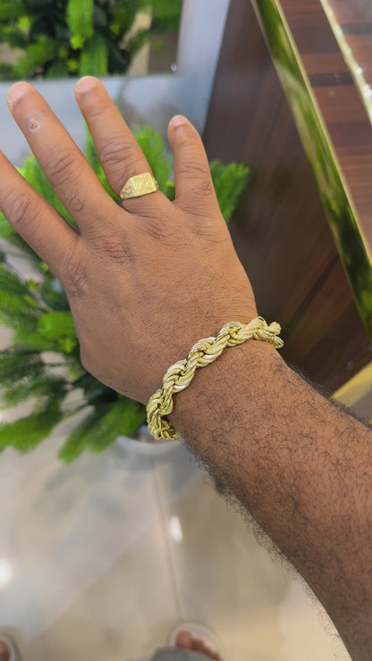 18-Karat Bracelet